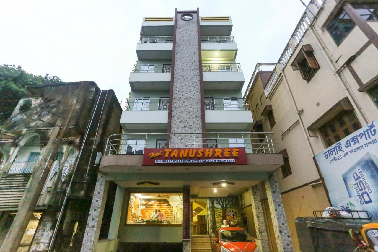 Oyo 60609 Hotel Tanushree Rampurhat Esterno foto